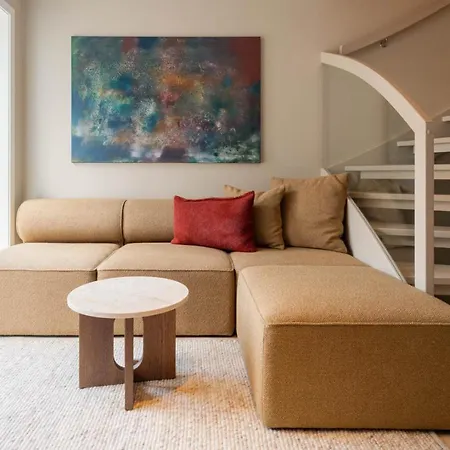 May's By May's 公寓 雷讷